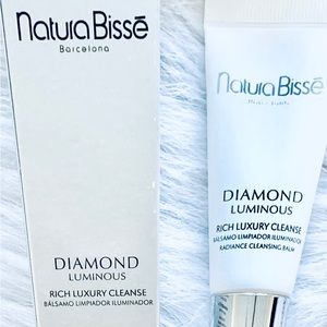 Natura Bisse Diamond Luminous Rich Luxury Cleanse